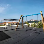 Apartment Waves